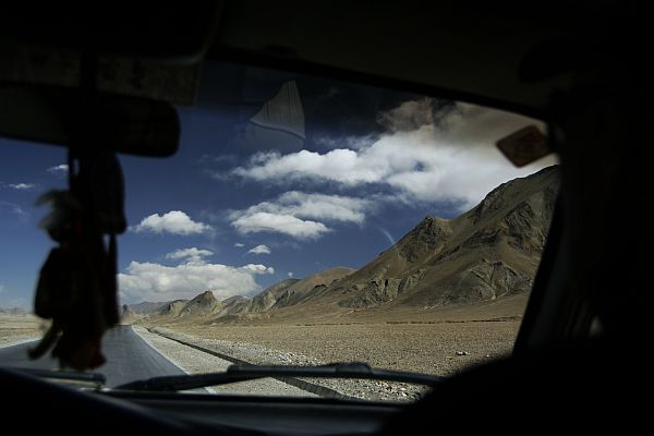 20-03tibet11.jpg