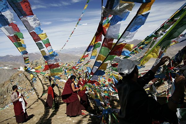 20-03tibet92.jpg